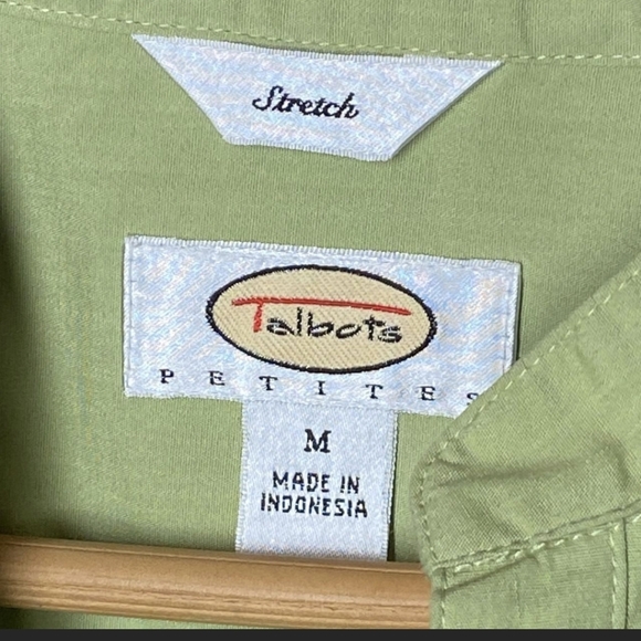 Vintage Talbots Petite Shirt Dainty Top Button-Up Women's Stretch Size M - Picture 2 of 4